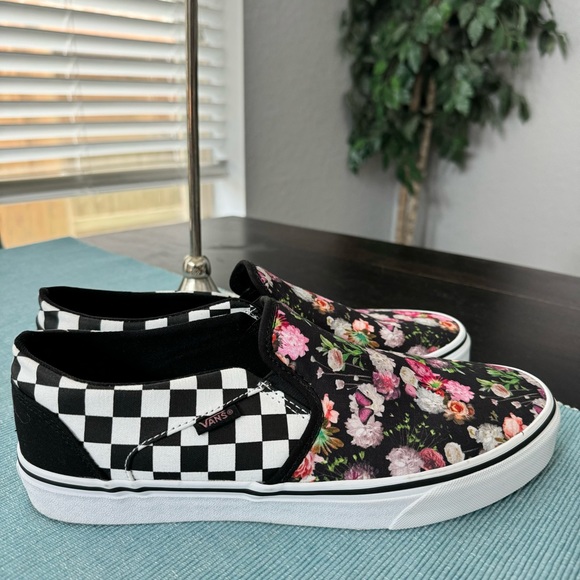 Vans Shoes - Vans checkered slip on sneakers size 11 women